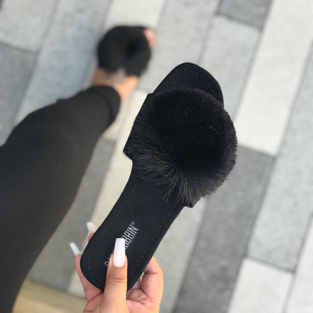 Kennia sandals